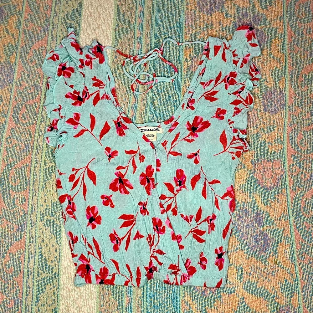 Beautiful Summer Top!